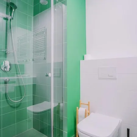 Apartament And Shared At Livinnx *